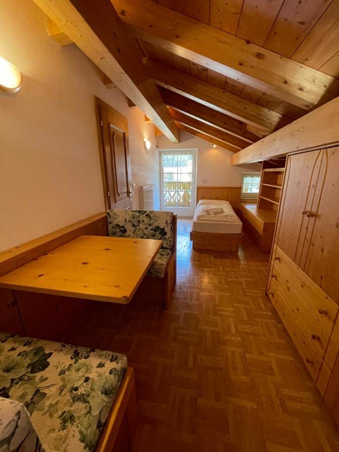 Casa Cesarina By Ama Val Di Fassa Lejlighed Canazei Eksteriør billede